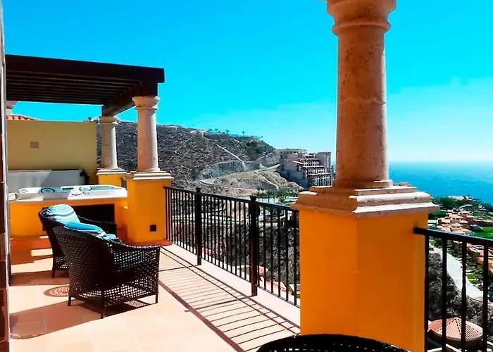 Gorgeous 3br Perfect View At Villa