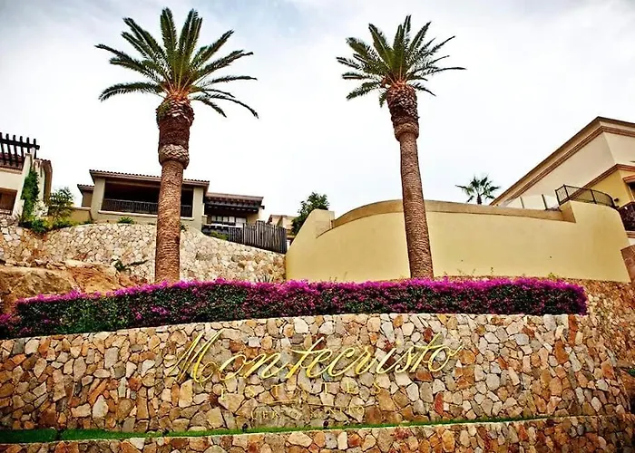 Gorgeous 3br Perfect View At *